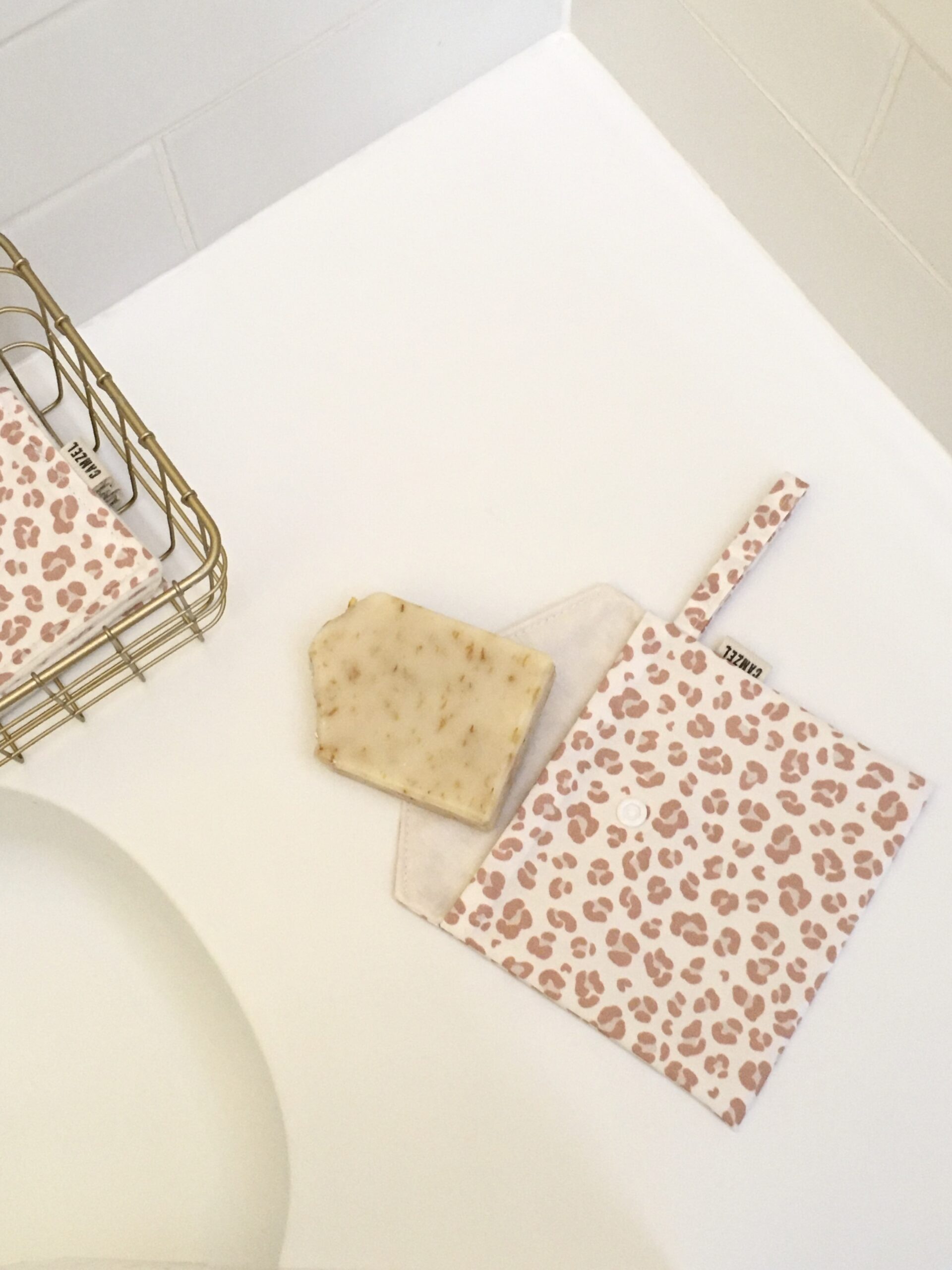 Pochette à savon imperméable léopard rose